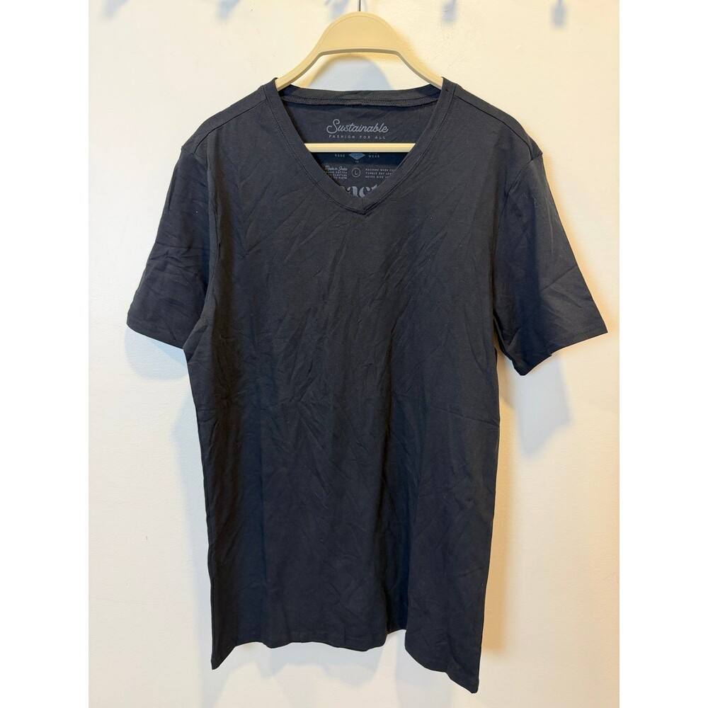 Pact Organic Cotton V-Neck T-Shirt